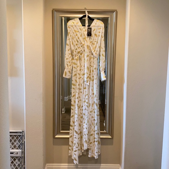 NEW Miss Ord White with Gold Size L - Picture 3 of 7